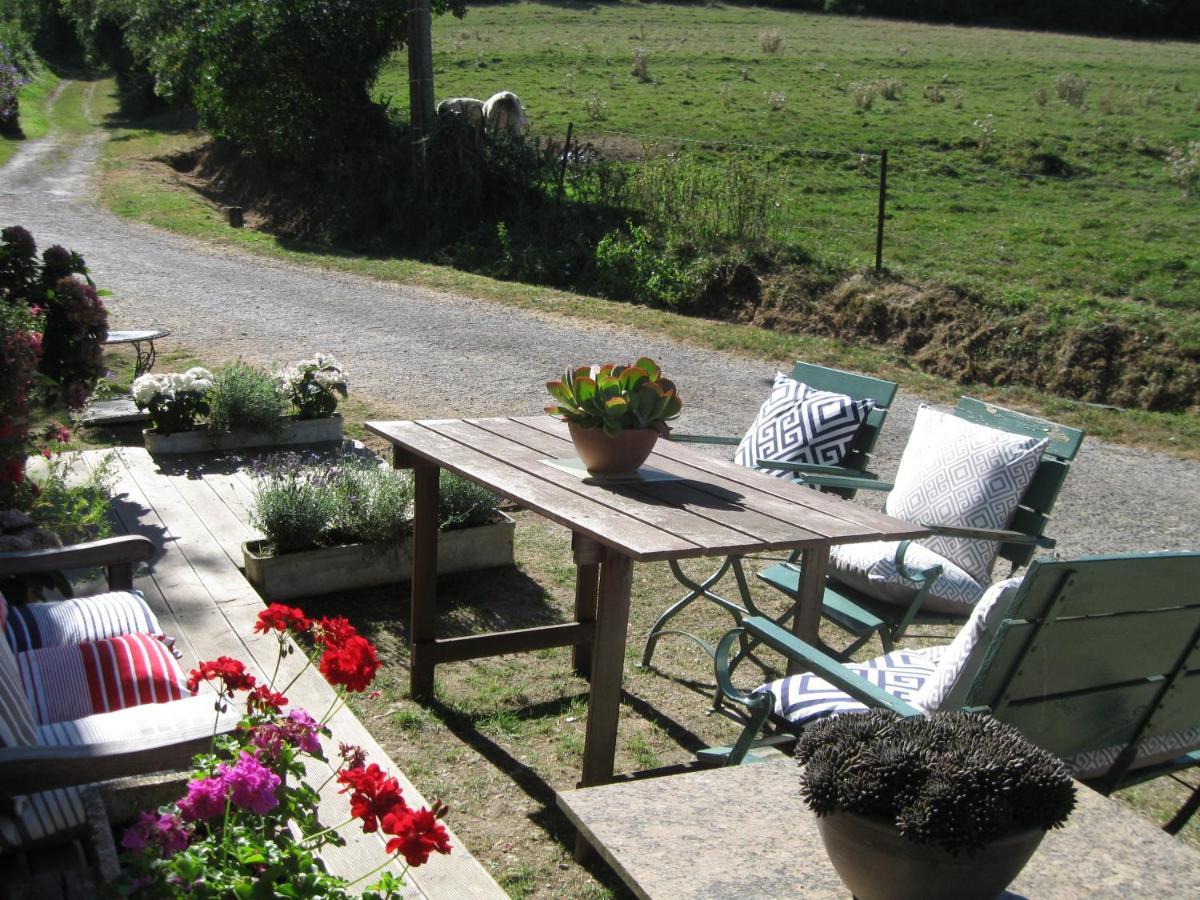 4 Collines Bed and Breakfast Hagnicourt Buitenkant foto